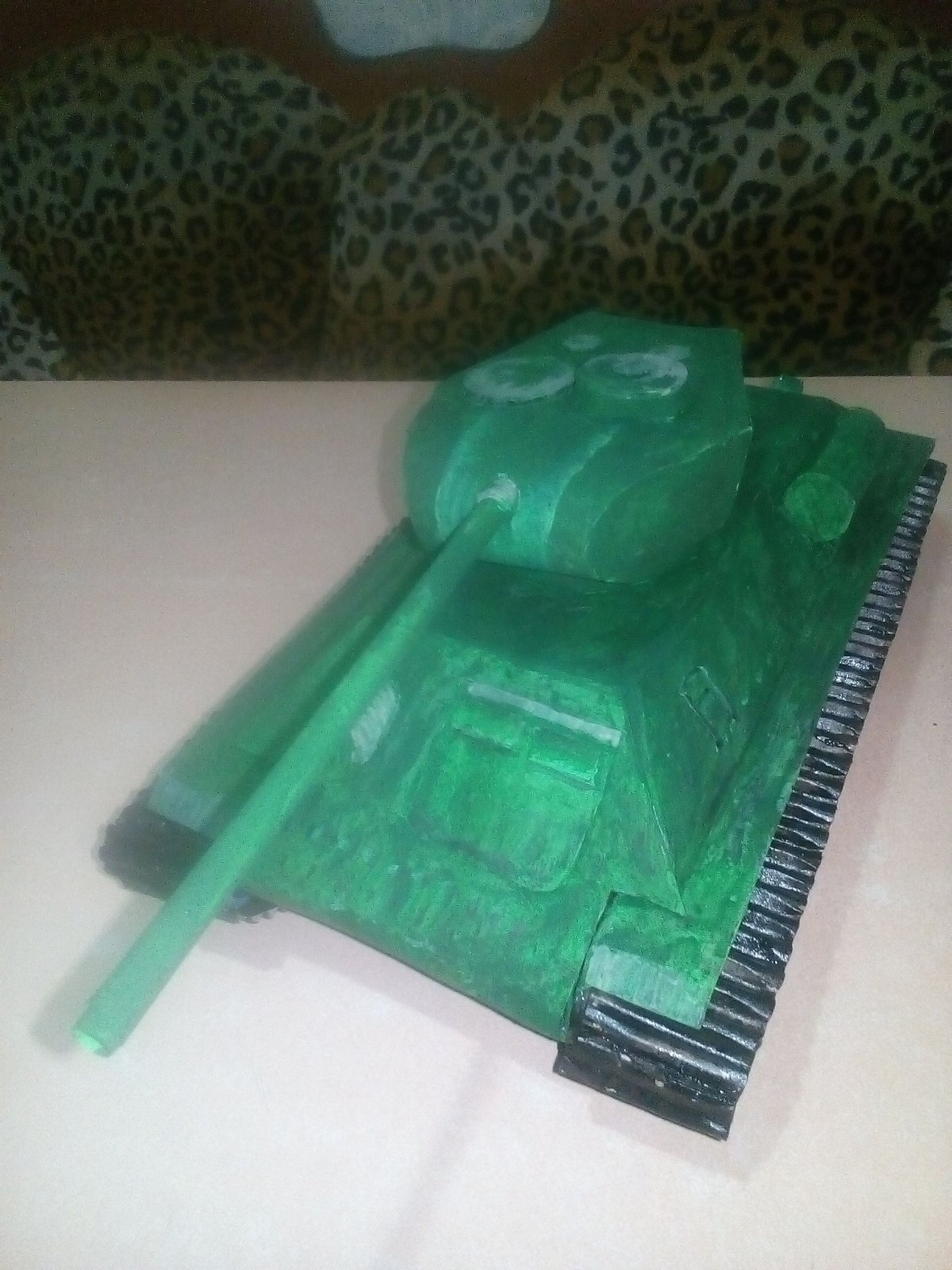 Т-34 из картона