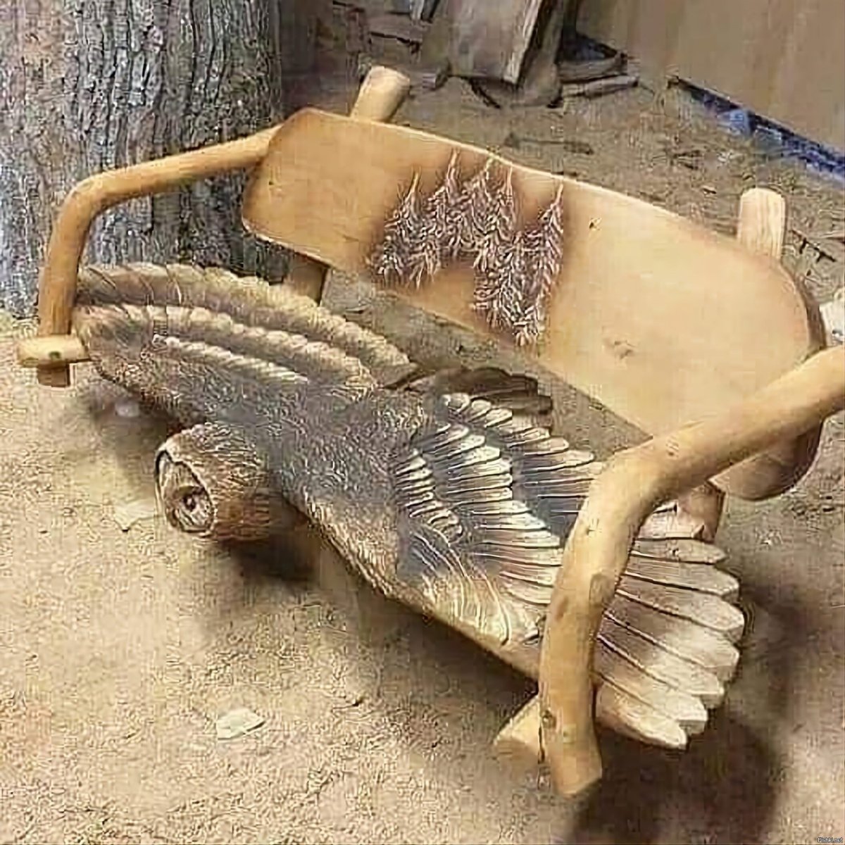 Лавочка Карвинг по дереву