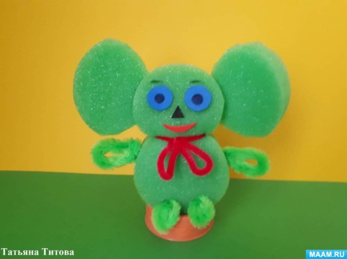 Чебурашка из поролона
