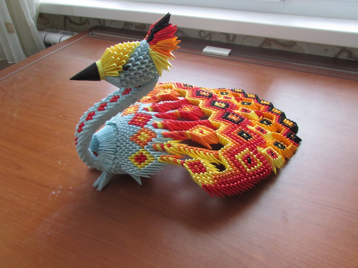 Фигурки из треугольных модулей