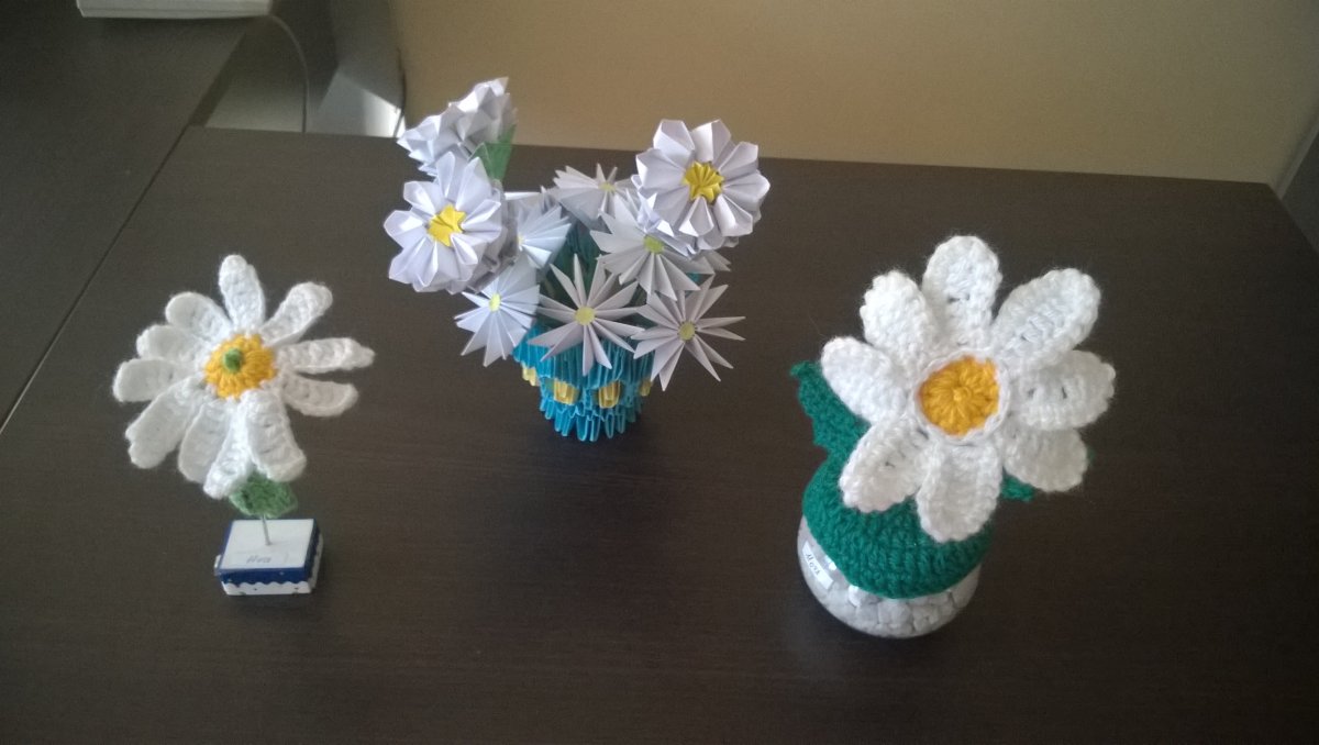 Поделка белая Ромашка