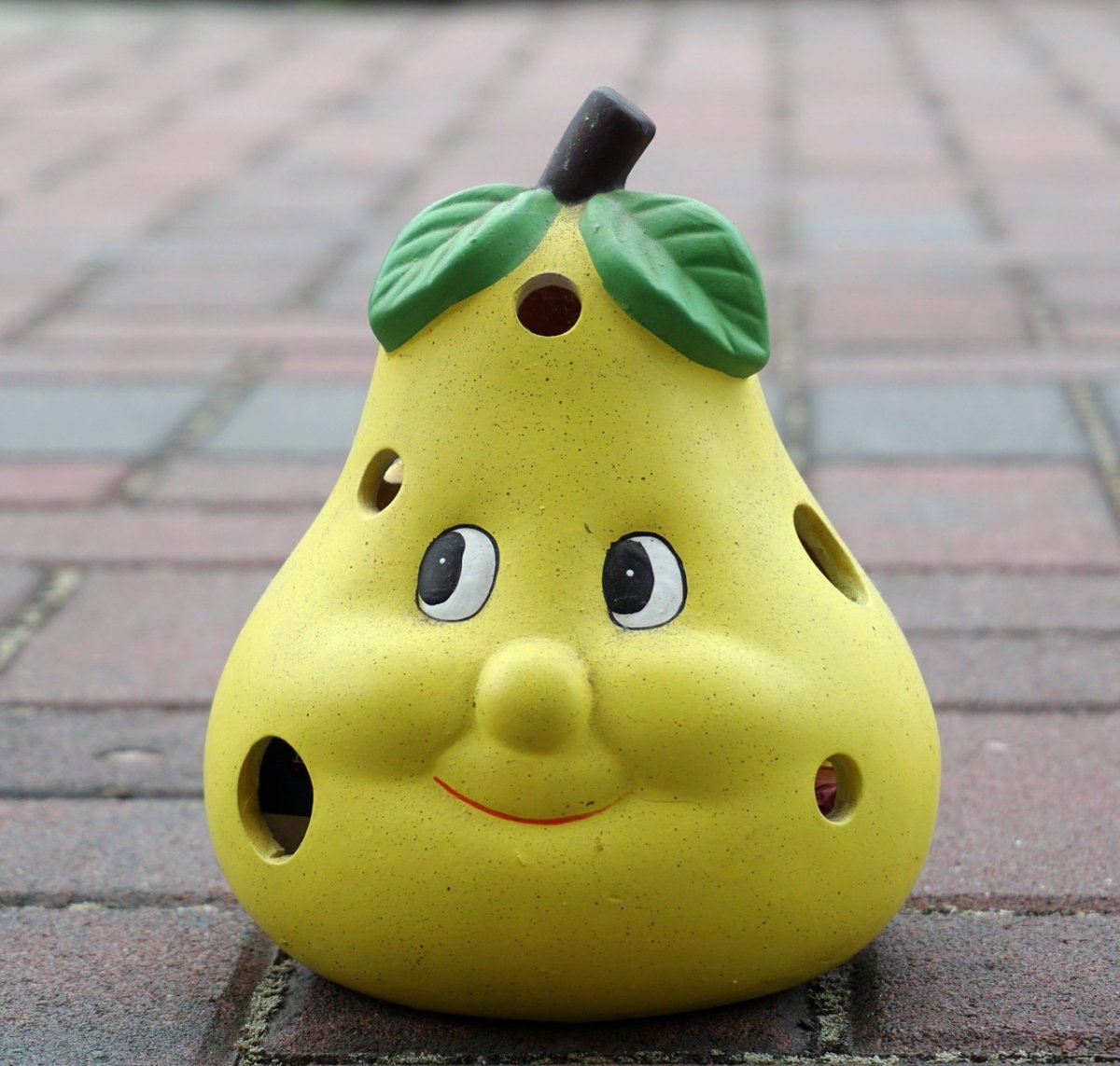 Фигуры из груш