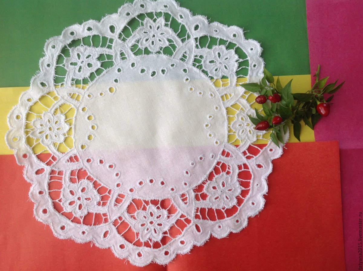 Салфетка овал Doily