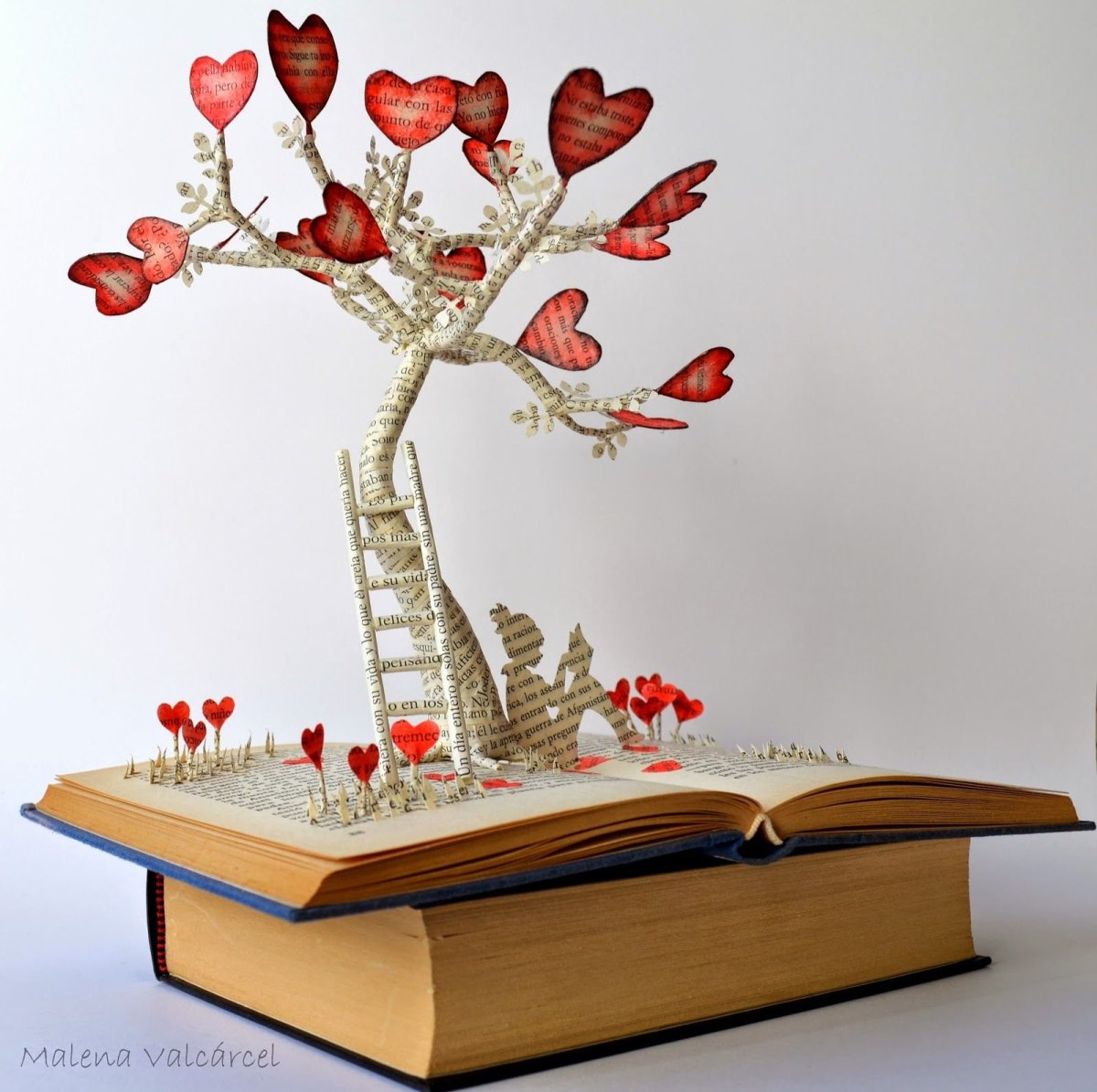 Композиция из книг