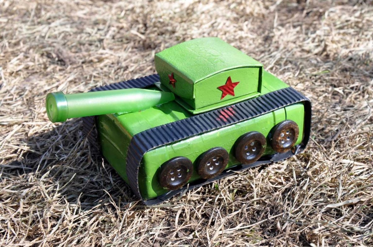 Поделка танк