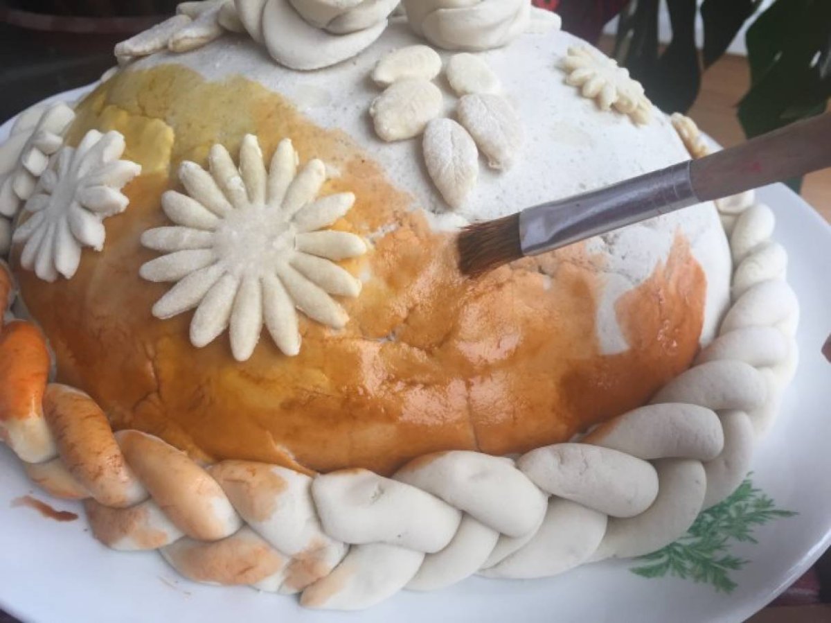 Каравай папье маше