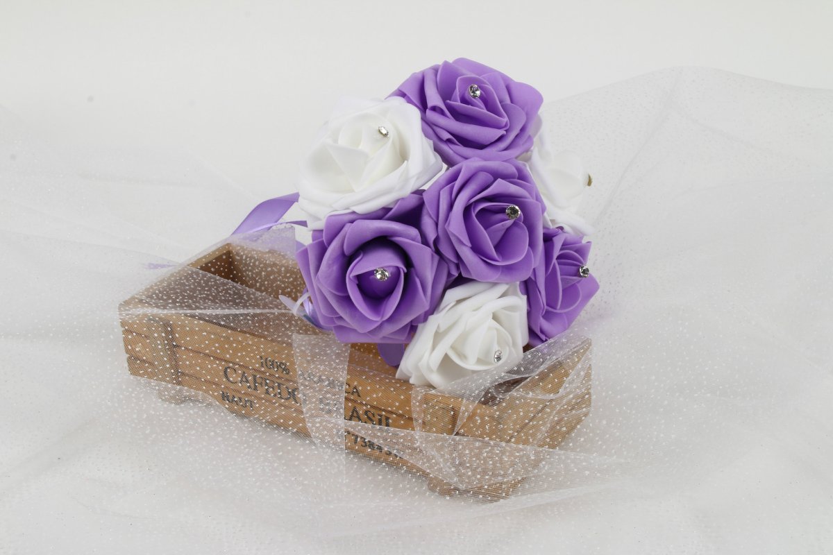 Свадебный букет из мыльных роз