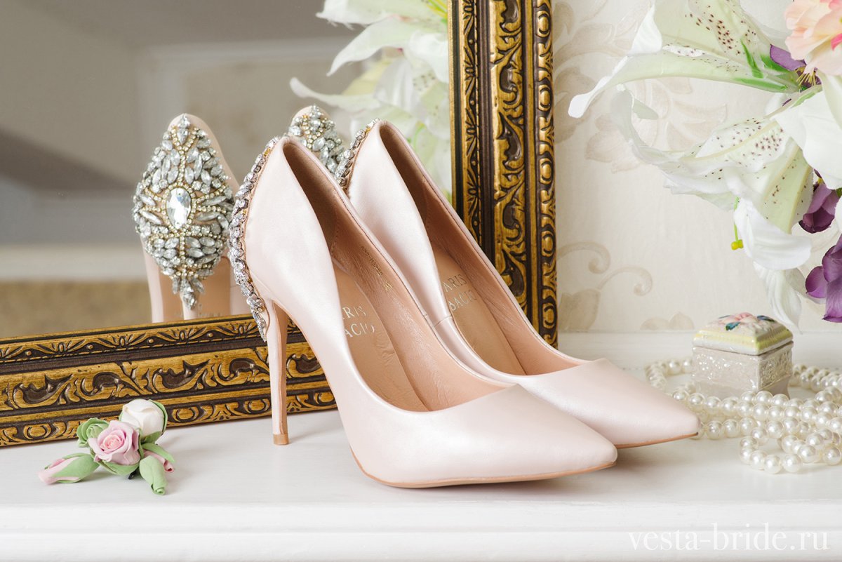 Туфли свадебные на маленьком каблуке