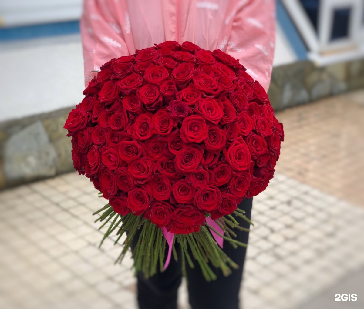 Самая болшой букеты с днём Нигора