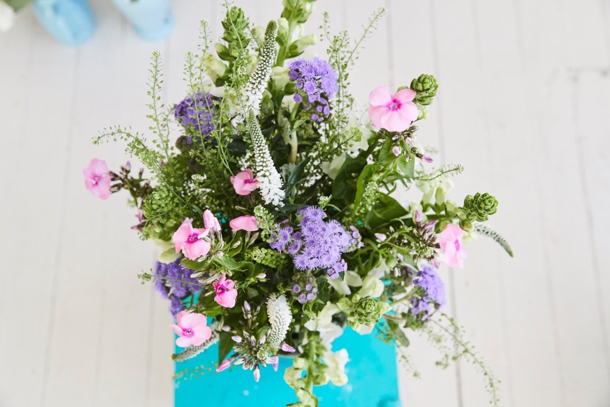 Flower Arrangements online delivery