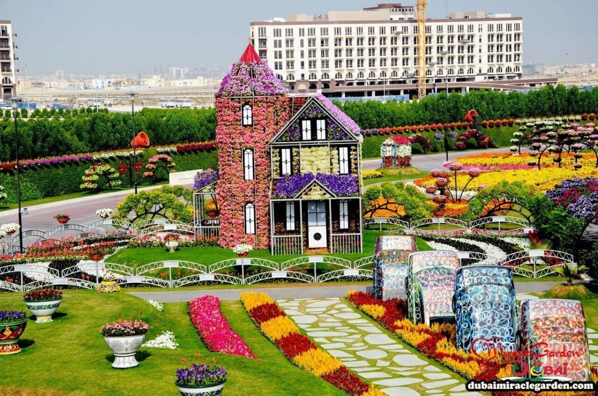 Парк Миракл Гарден Дубай