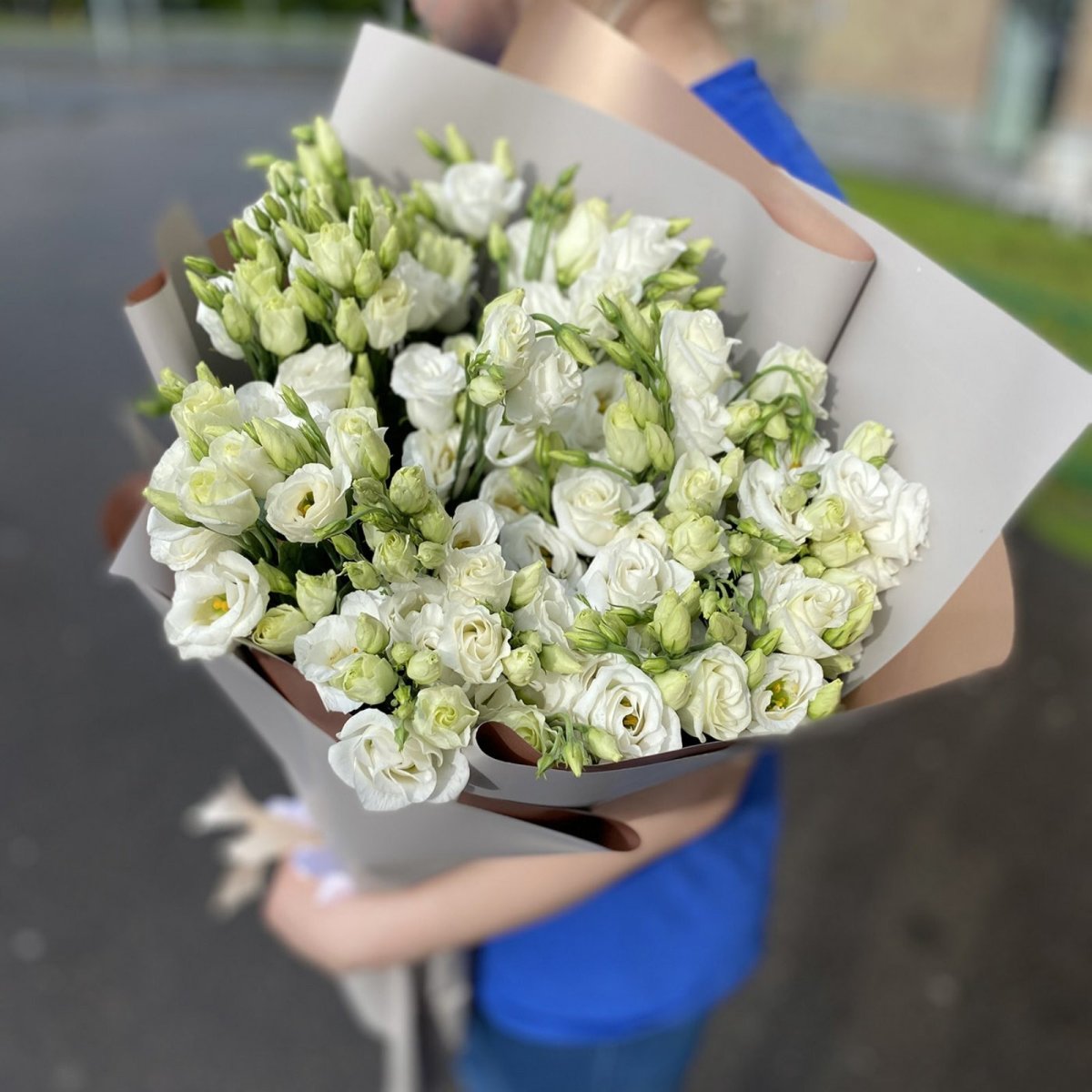 Букет из белых эустом