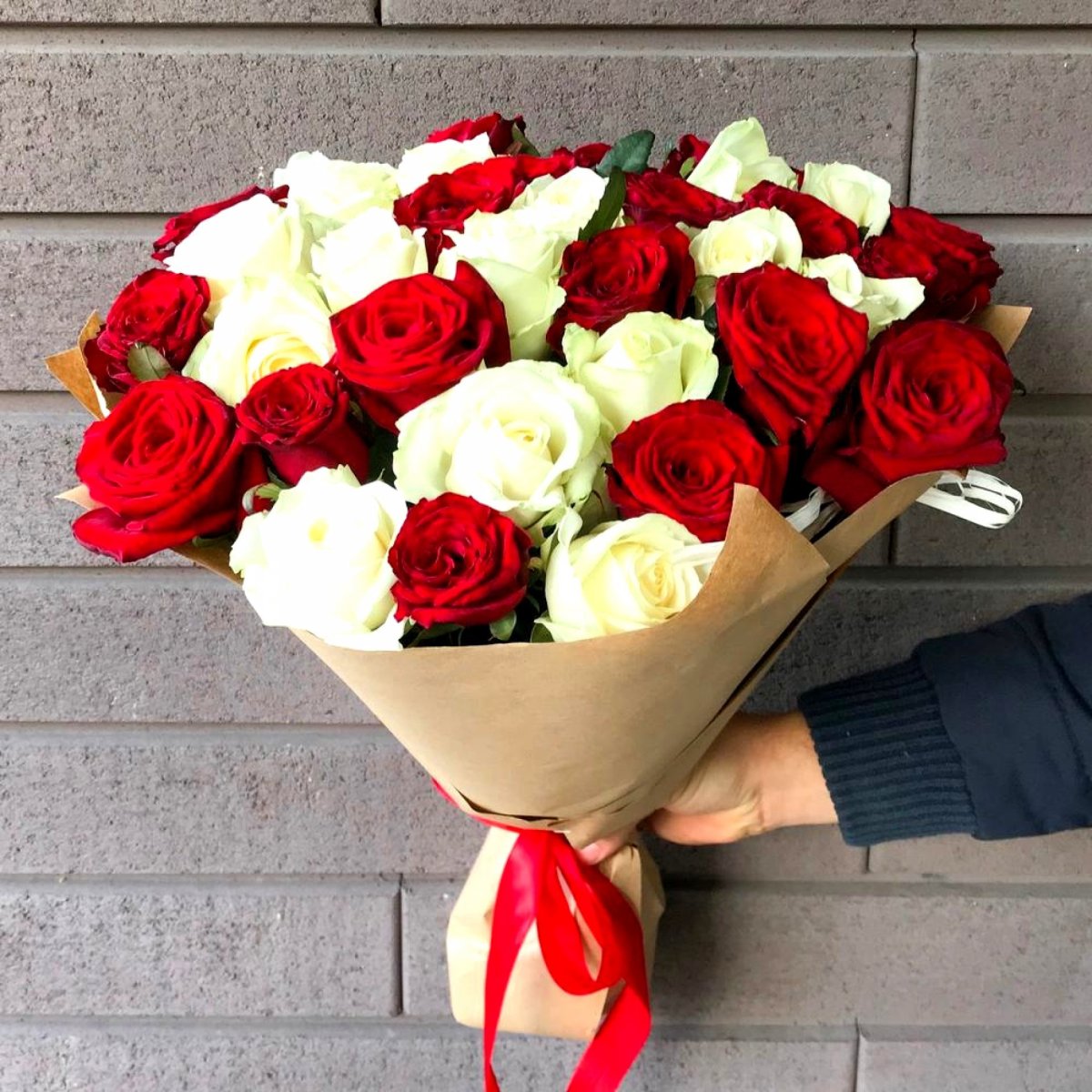 35 Красных роз Эквадор