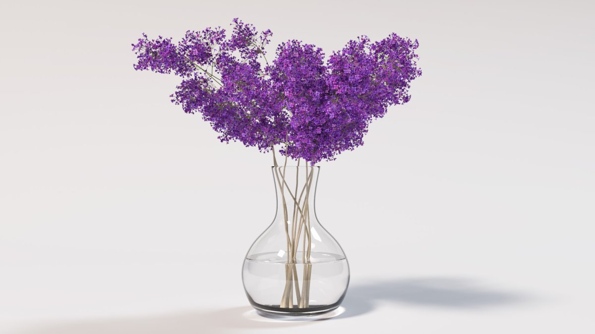 Фиолетовые цветы в вазе